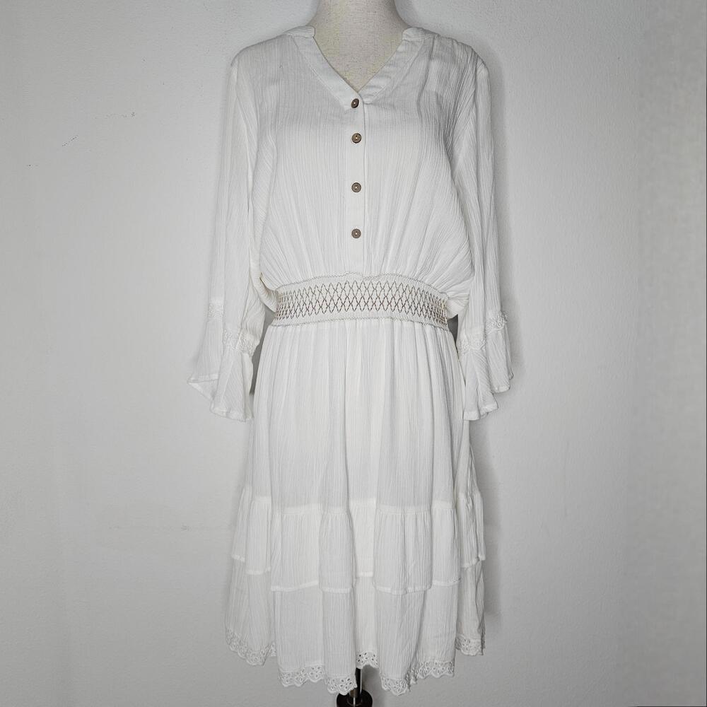 NWOT Esqualo Women's White Dress Size 10